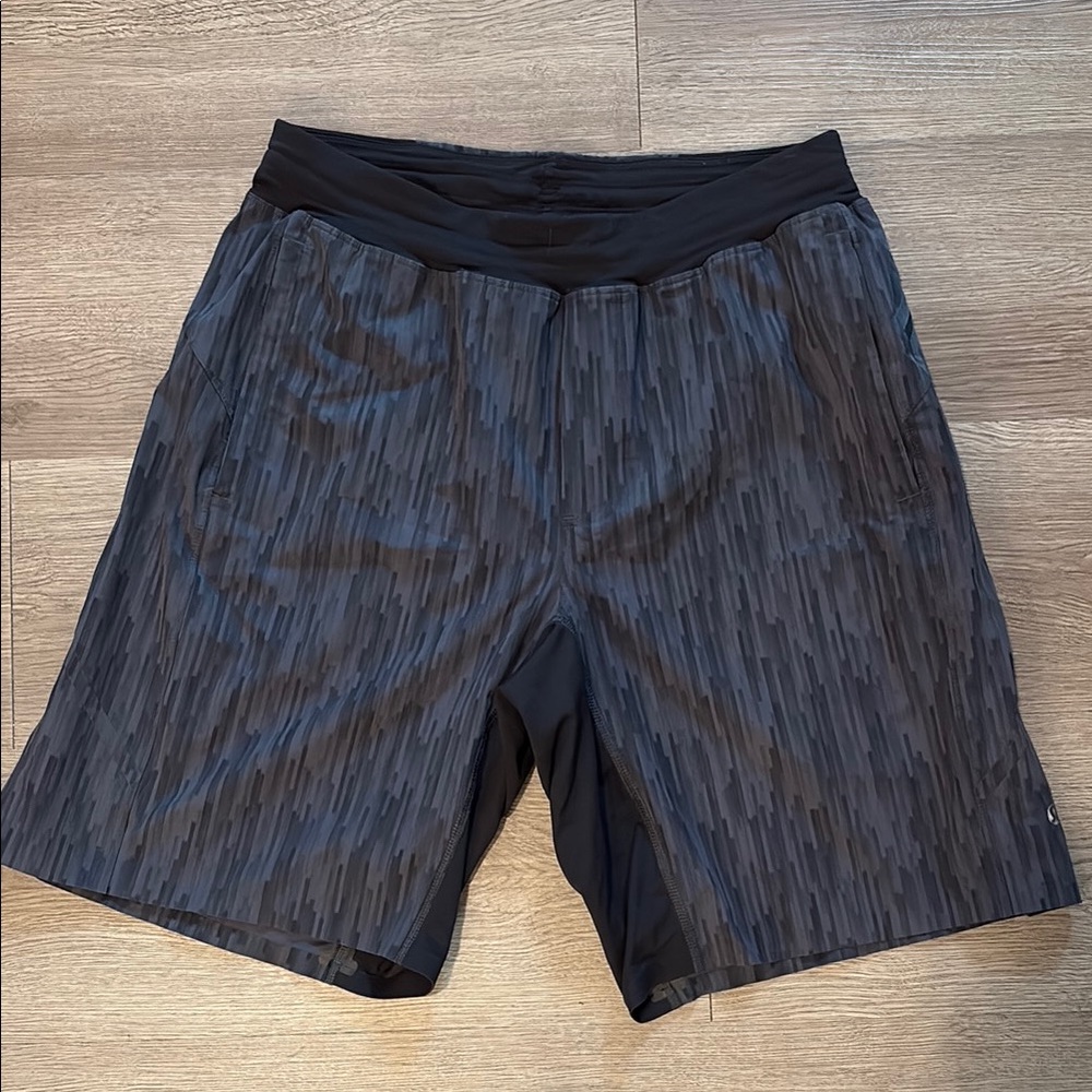 Lululemon Men's Black Patterned Shorts